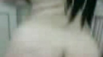 Vid seksi tina awéwé panas dina pancuran